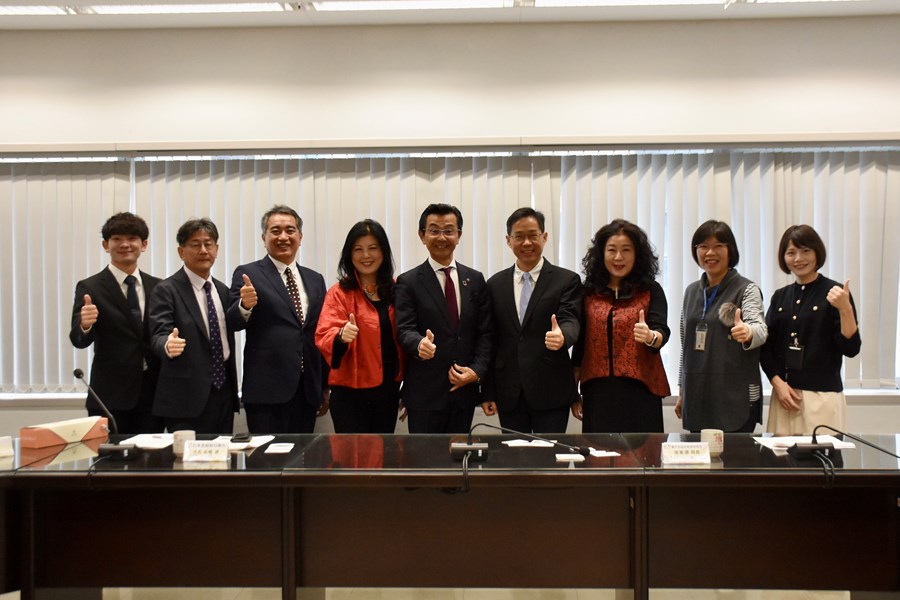 01 日本宮崎縣日南市高橋透市長率團拜會台中市政府