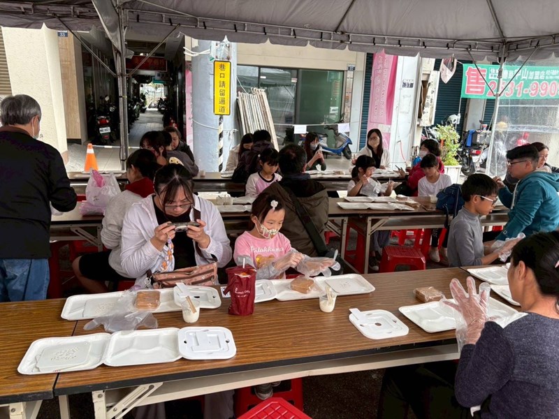 05 民眾體驗手作DIY活動3