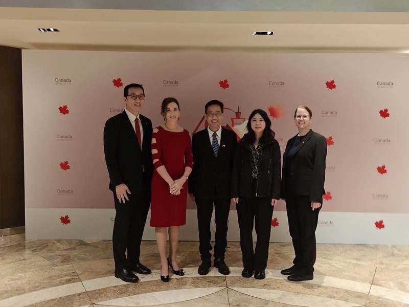 02 局長張峯源與現場貴賓合