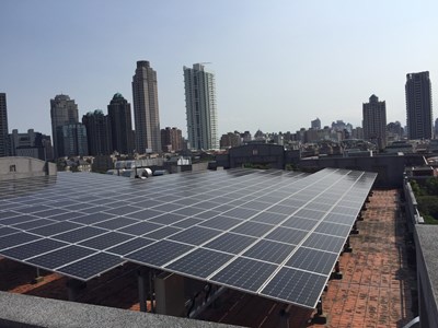 屋頂設置太陽光電情形-惠文高中現況