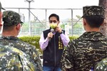 01經發局張峯源代表市長盧秀燕慰勞國軍
