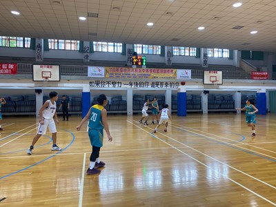 國中女子組,漢口國中對上龍津高中