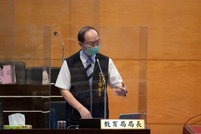 助學生居家學習 中市教育局備逾1.2萬台行動載具供借用