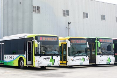 助客運業者度難關 中市推公車「紓困、振興、復甦」三部曲