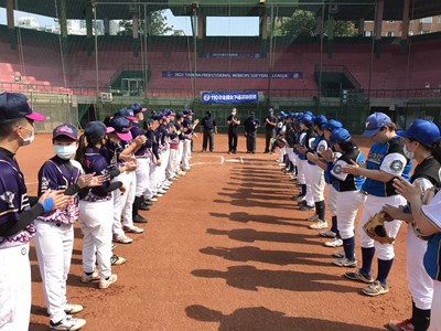 全國女子棒球錦標賽 15球隊齊聚台中較勁