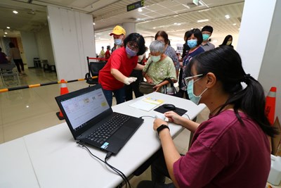 中市「快打站2.0」智慧化升級 身分驗證掃描自動識別