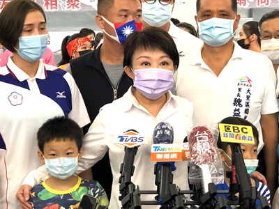 捷運綠線迎接第200萬人次 盧市長:尋找3位幸運兒