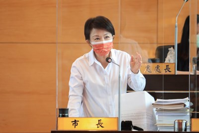 中市校園BNT首劑施打率9成7 盧市長:持續落實防疫不鬆懈