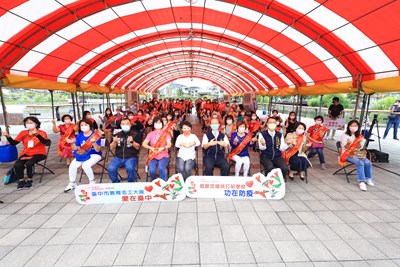 表揚績優教育志工及設置快打站學校 盧市長:有你們真好