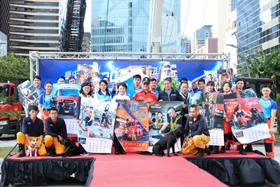 2022台中消防月曆吸睛亮相-盧市長-傳遞防災意識及消防專業