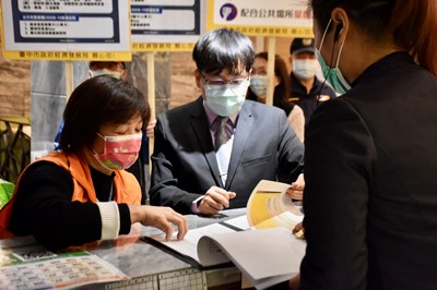 防疫加嚴!中市府兵分多路查核夜店業者