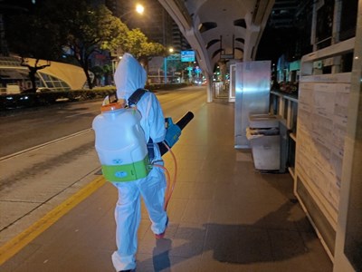 清明連假交通防疫 中市加強大眾運輸場站環境消毒
