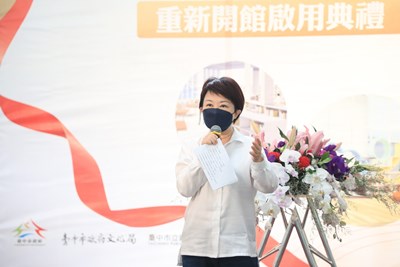 中市興安圖書館嶄新開館 盧市長:提供全齡化閱讀空間