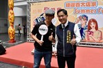 07 張峯源局長與捷運百大店家合影